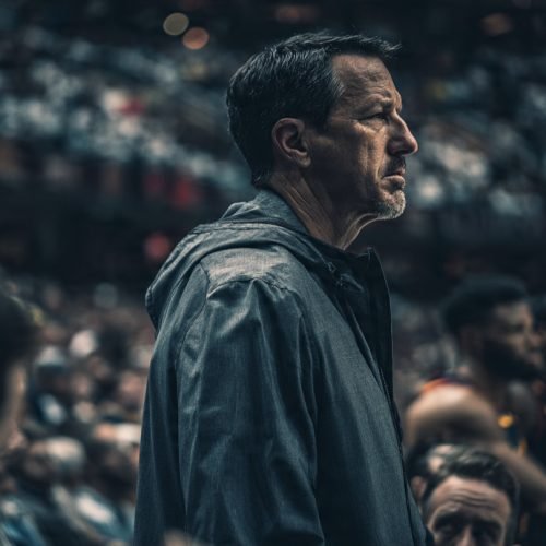 Kenny Atkinson reacting during Cavaliers vs Knicks playoff game